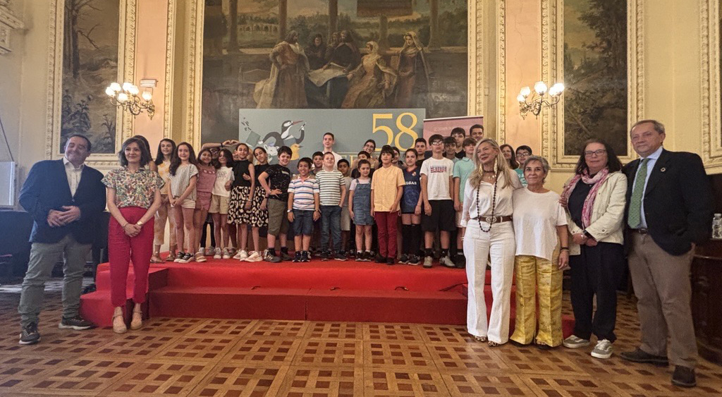 El certamen Prxima estacin: Delibes premia relatos inspirados en el escritor vallisoletano y el tren 