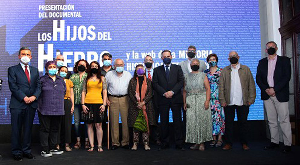 Presentacin del documental Los hijos del hierro y del nuevo portal web sobre memoria histrica ferroviaria