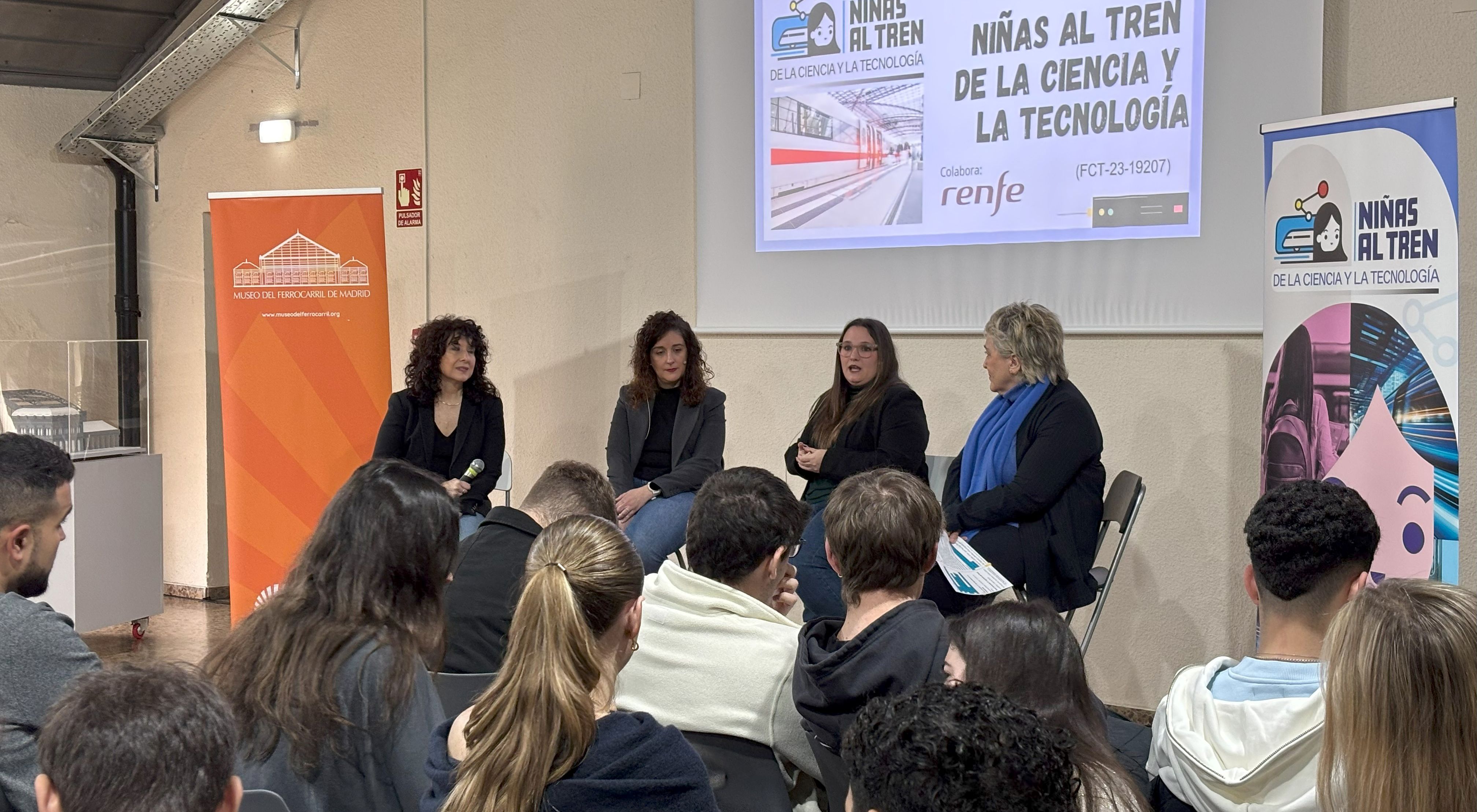 Primer encuentro con estudiantes del proyecto ‘Niñas al tren de la ciencia y la tecnología’ Primer encuentro con estudiantes del proyecto ‘Niñas al tren de la ciencia y la tecnología’